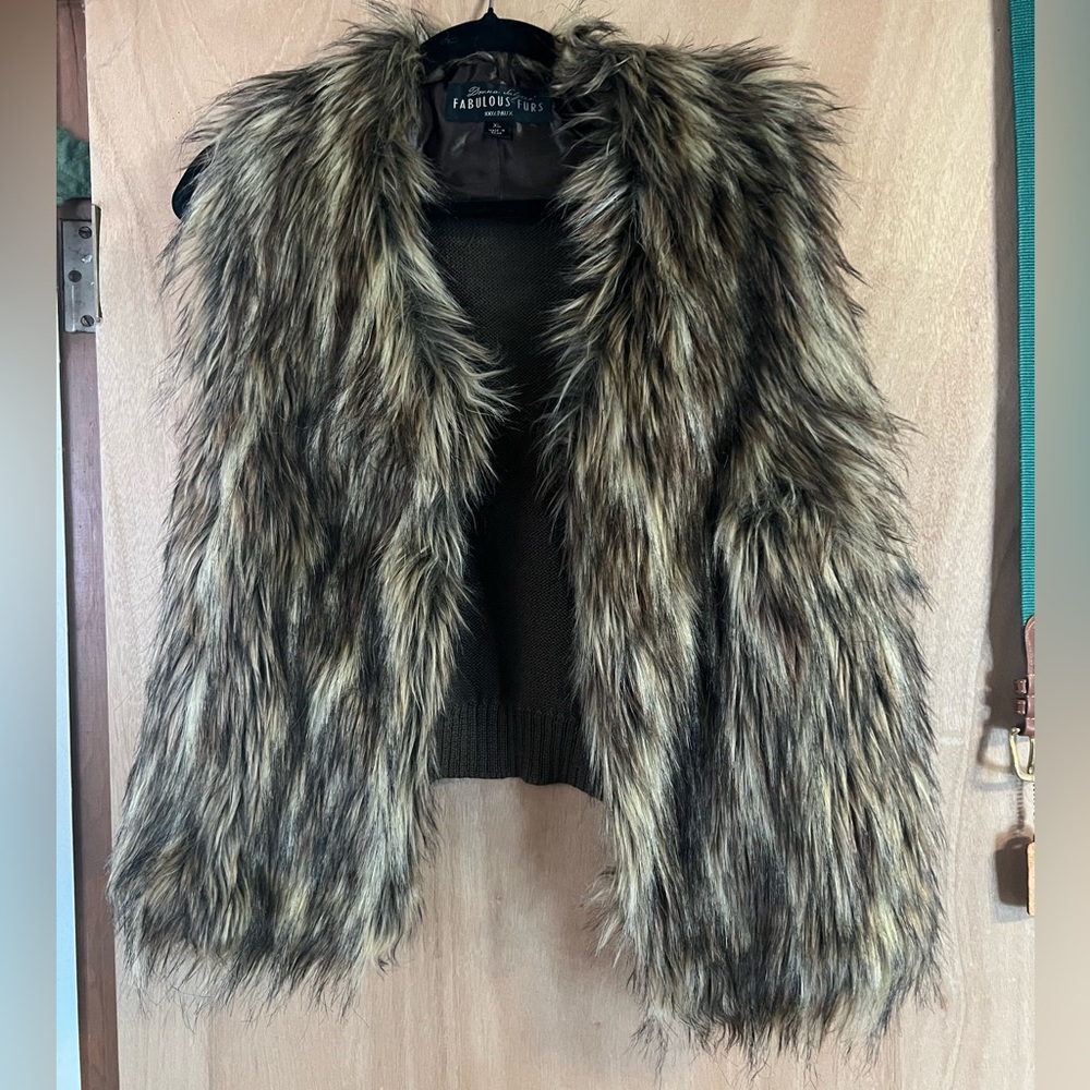 XL Faux fur vest sweater great condition Donna Salyers fabulous furs
